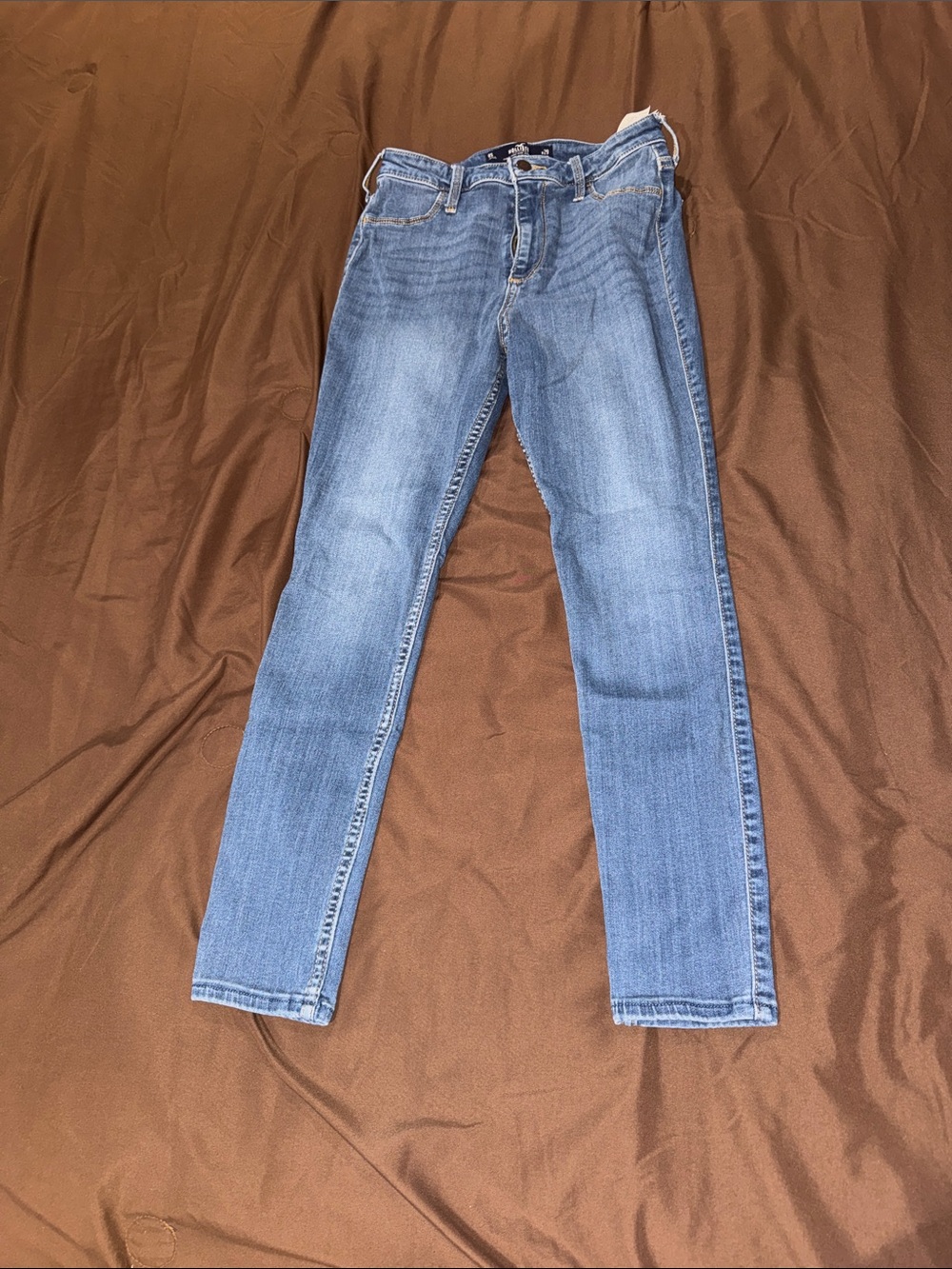 Hollister Women’s Curvy High Rise Jean Leggings